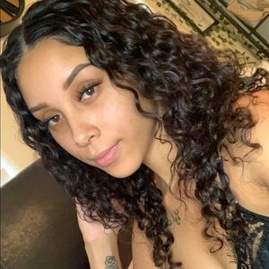 Meet your Posher, Jazmine